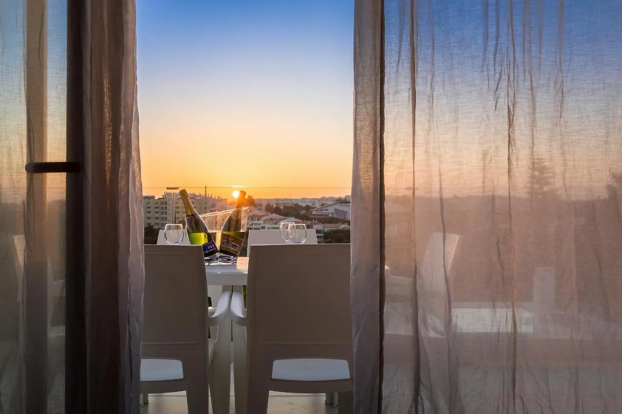 Correeira Luxury Residence Albufeira 0*,  Portugal